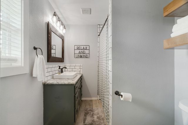 4781 Farm Road 79, Paris, TX 75460