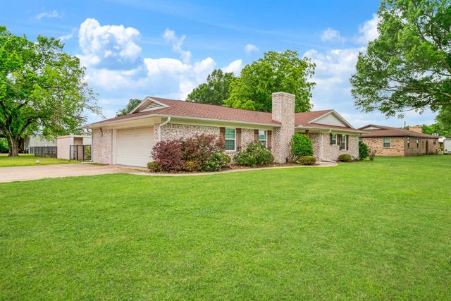 4781 Farm Road 79, Paris, TX 75460