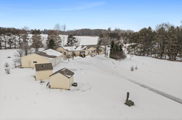 39052 Mica Avenue, North Branch, MN 55056