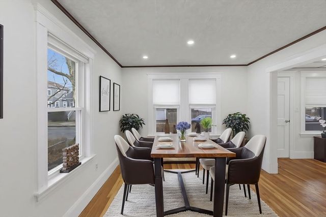 138 Sherman St, Quincy, MA 02170