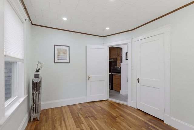 138 Sherman St, Quincy, MA 02170