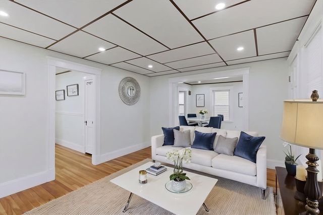 138 Sherman St, Quincy, MA 02170