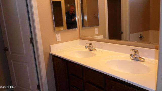 18418 W WESTFALL Way, Surprise, AZ 85374