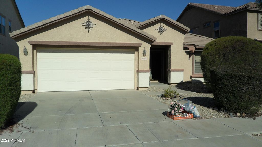 18418 W WESTFALL Way, Surprise, AZ 85374