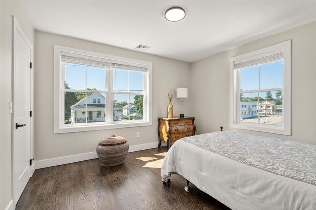 132 S Rose Street, East Providence, RI 02914