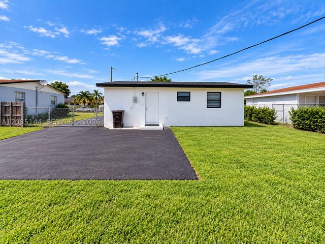 1326 8th St 0, West Palm Beach, FL 33401