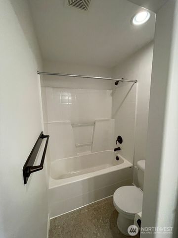 11327 58th Avenue SE, Everett, WA 98208