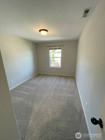 11327 58th Avenue SE, Everett, WA 98208