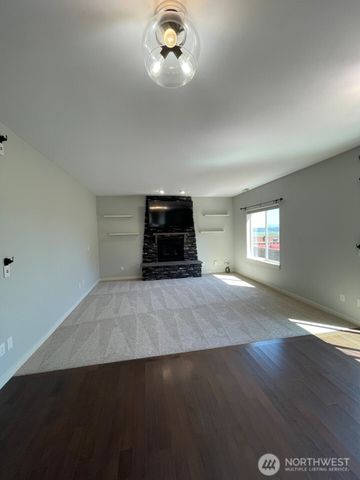 11327 58th Avenue SE, Everett, WA 98208