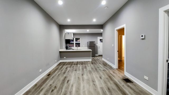 3013 S Haynes Court 1R, Chicago, IL 60608