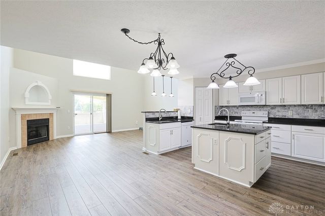 230 Meadowlark Lane, Monroe, OH 45050