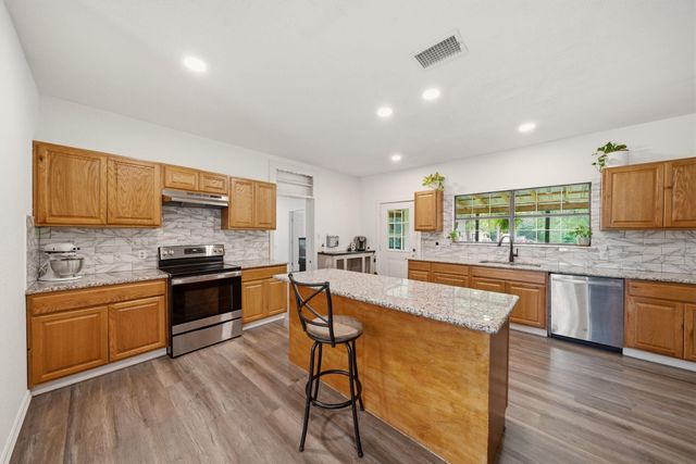 151 County Road 2319, Dayton, TX 77535