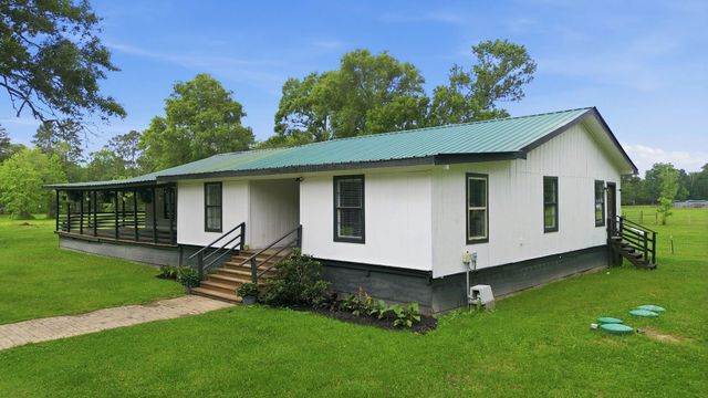 151 County Road 2319, Dayton, TX 77535