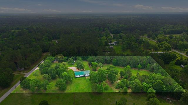 151 County Road 2319, Dayton, TX 77535