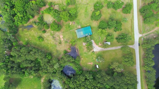 151 County Road 2319, Dayton, TX 77535