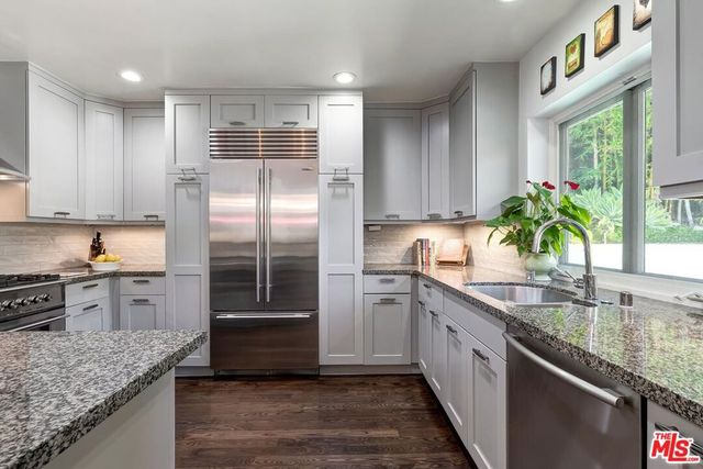 2843 WESTBROOK Avenue, Los Angeles, CA 90046