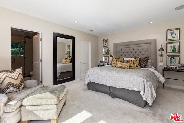 2843 WESTBROOK Avenue, Los Angeles, CA 90046