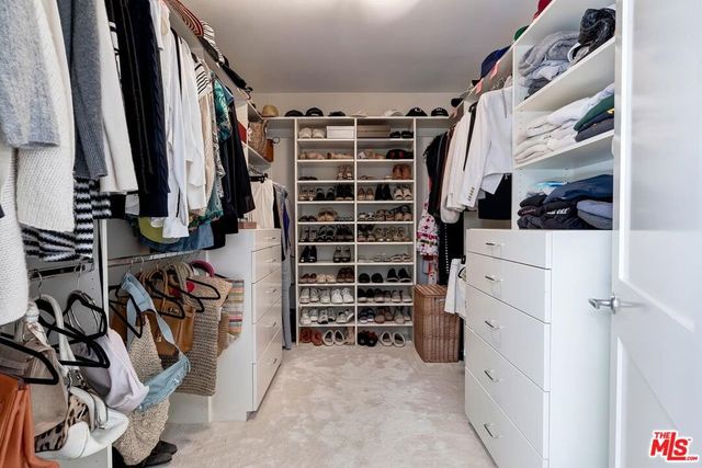 2843 WESTBROOK Avenue, Los Angeles, CA 90046