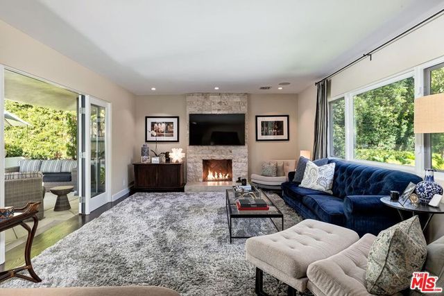 2843 WESTBROOK Avenue, Los Angeles, CA 90046