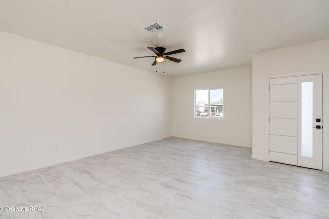 637 W Pelaar Drive, Tucson, AZ 85705