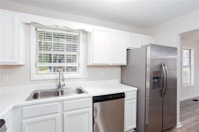 103 Brentwood Court, Dallas, GA 30132