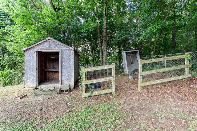 103 Brentwood Court, Dallas, GA 30132