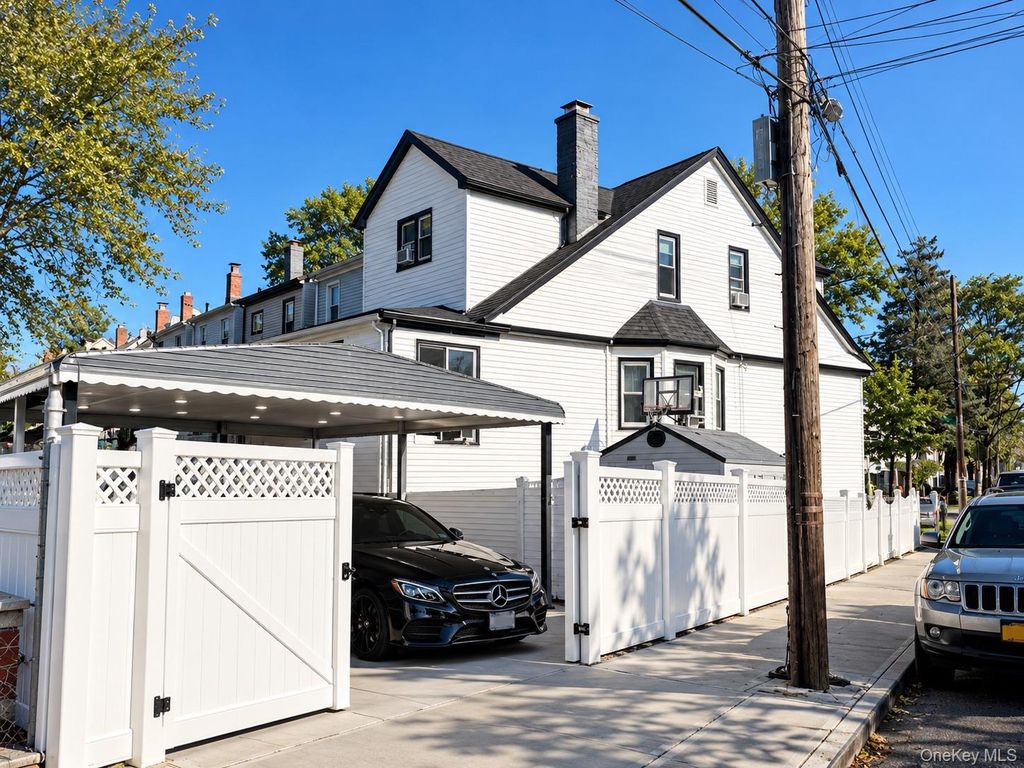 9501 97th Avenue, Ozone Park, NY 11416 — photo 5