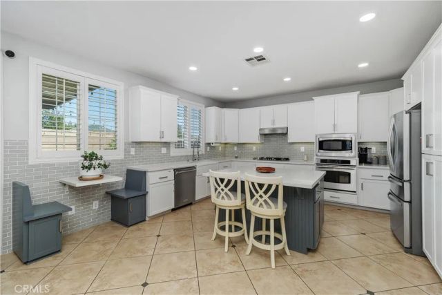 34534 Spindle Tree Street, Winchester, CA 92596