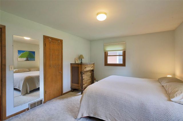 1126 E Fillmore Avenue, Eau Claire, WI 54701