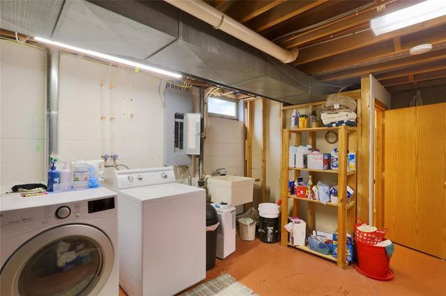 1126 E Fillmore Avenue, Eau Claire, WI 54701