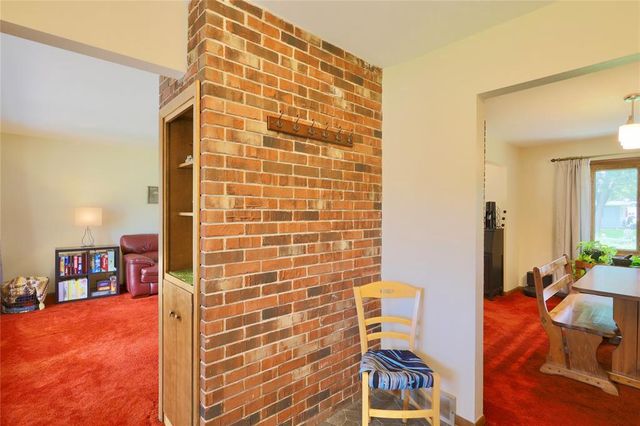 1126 E Fillmore Avenue, Eau Claire, WI 54701