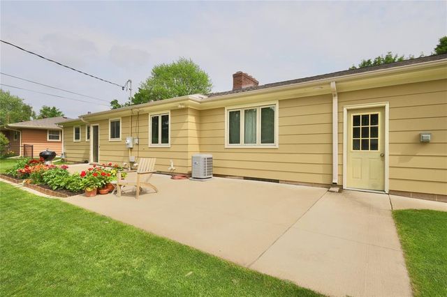 1126 E Fillmore Avenue, Eau Claire, WI 54701