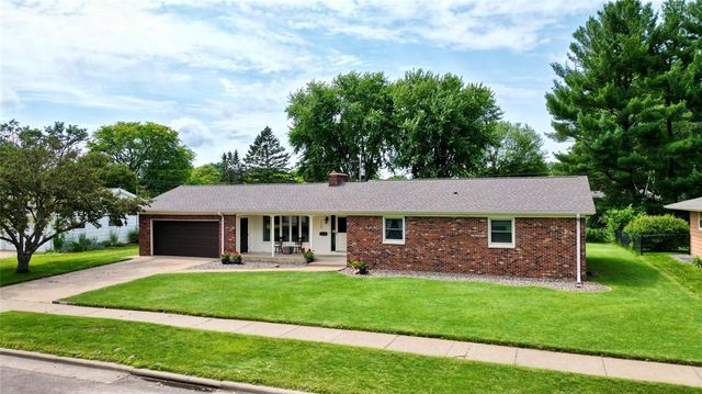 1126 E Fillmore Avenue, Eau Claire, WI 54701