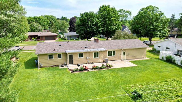 1126 E Fillmore Avenue, Eau Claire, WI 54701