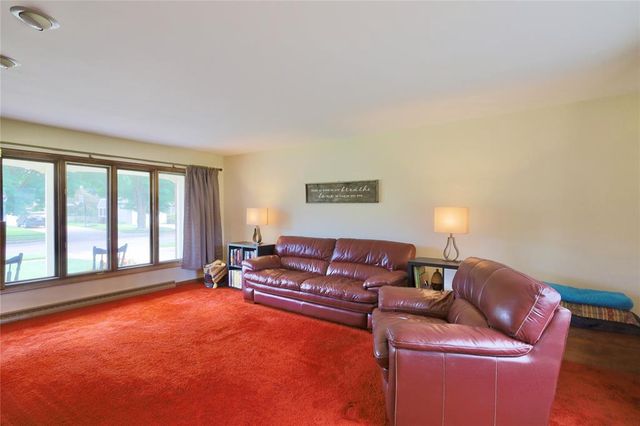 1126 E Fillmore Avenue, Eau Claire, WI 54701
