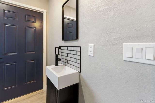 61 Garnet Lane, Lake George, CO 80827