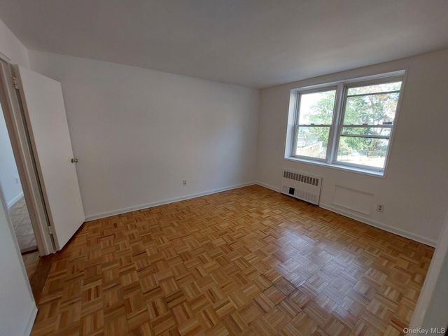 679 Warburton Avenue 1L, Yonkers, NY 10701