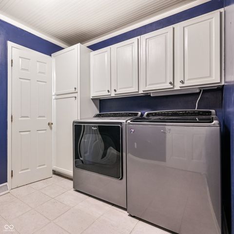 6825 Farmleigh Drive, Indianapolis, IN 46220