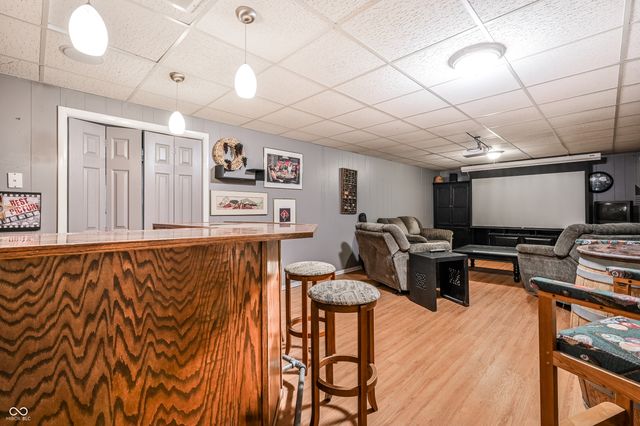 6825 Farmleigh Drive, Indianapolis, IN 46220