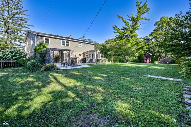 6825 Farmleigh Drive, Indianapolis, IN 46220