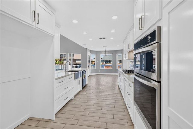 13514 Bullion Ct, Corpus Christi, TX 78418