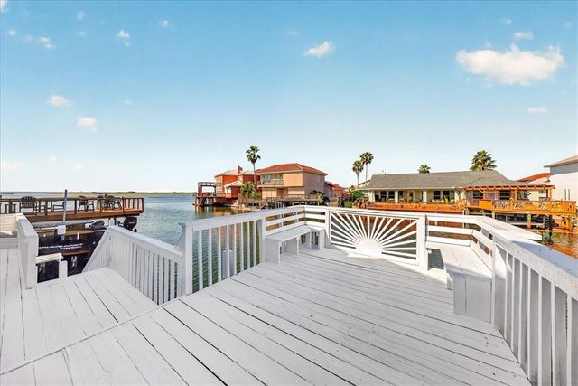 13514 Bullion Ct, Corpus Christi, TX 78418
