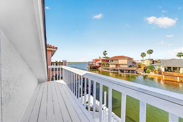 13514 Bullion Ct, Corpus Christi, TX 78418