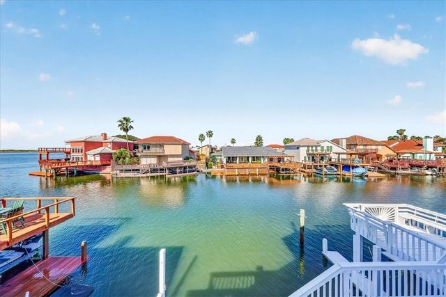 13514 Bullion Ct, Corpus Christi, TX 78418