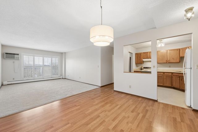 1111 Elway Street 506, Saint Paul, MN 55116