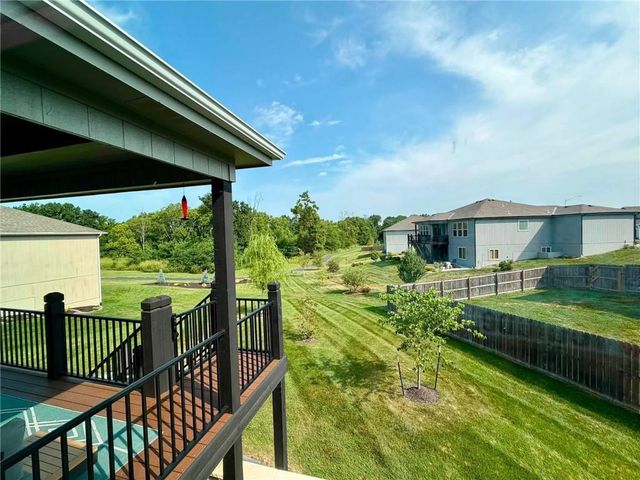 6708 NW 105th Street, Kansas City, MO 64154