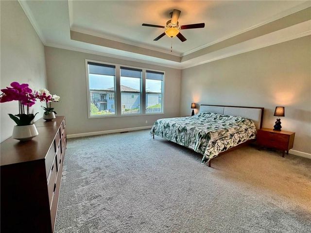 6708 NW 105th Street, Kansas City, MO 64154