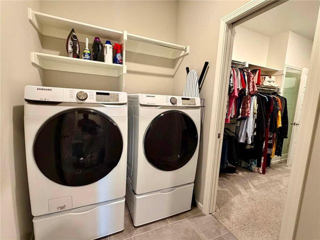 6708 NW 105th Street, Kansas City, MO 64154