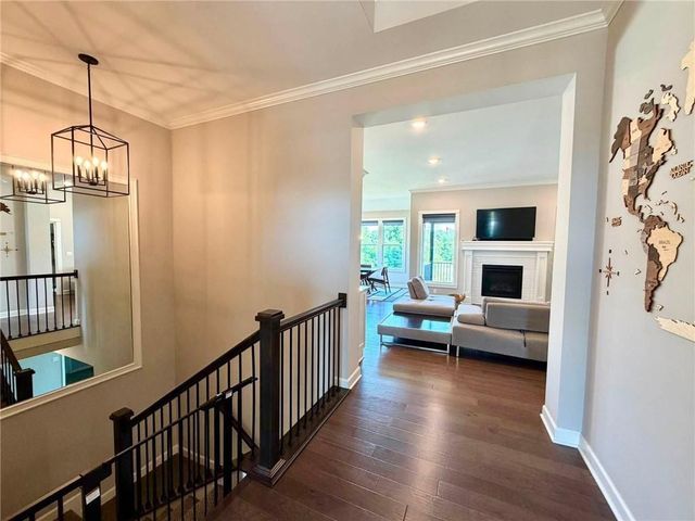 6708 NW 105th Street, Kansas City, MO 64154