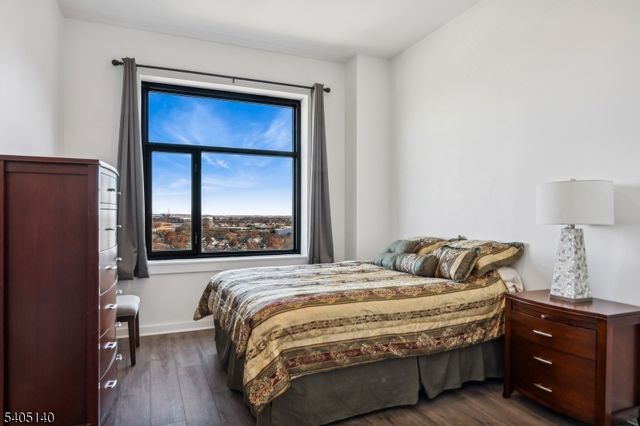 1 Carriage City Plz 1707, Rahway City, NJ 07065